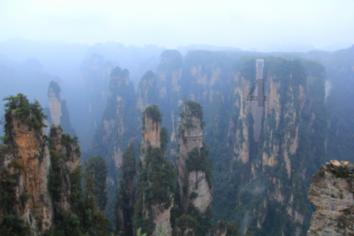 恐龙绝地逃生
